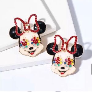 Groovy Minnie Mouse Earring